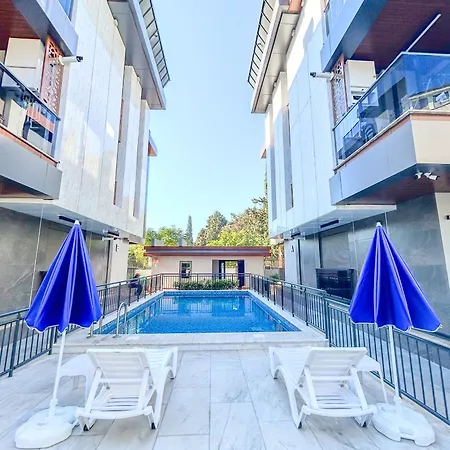 Diker Port Apartment Antalya